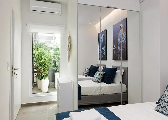 Apartment Secret Oasis